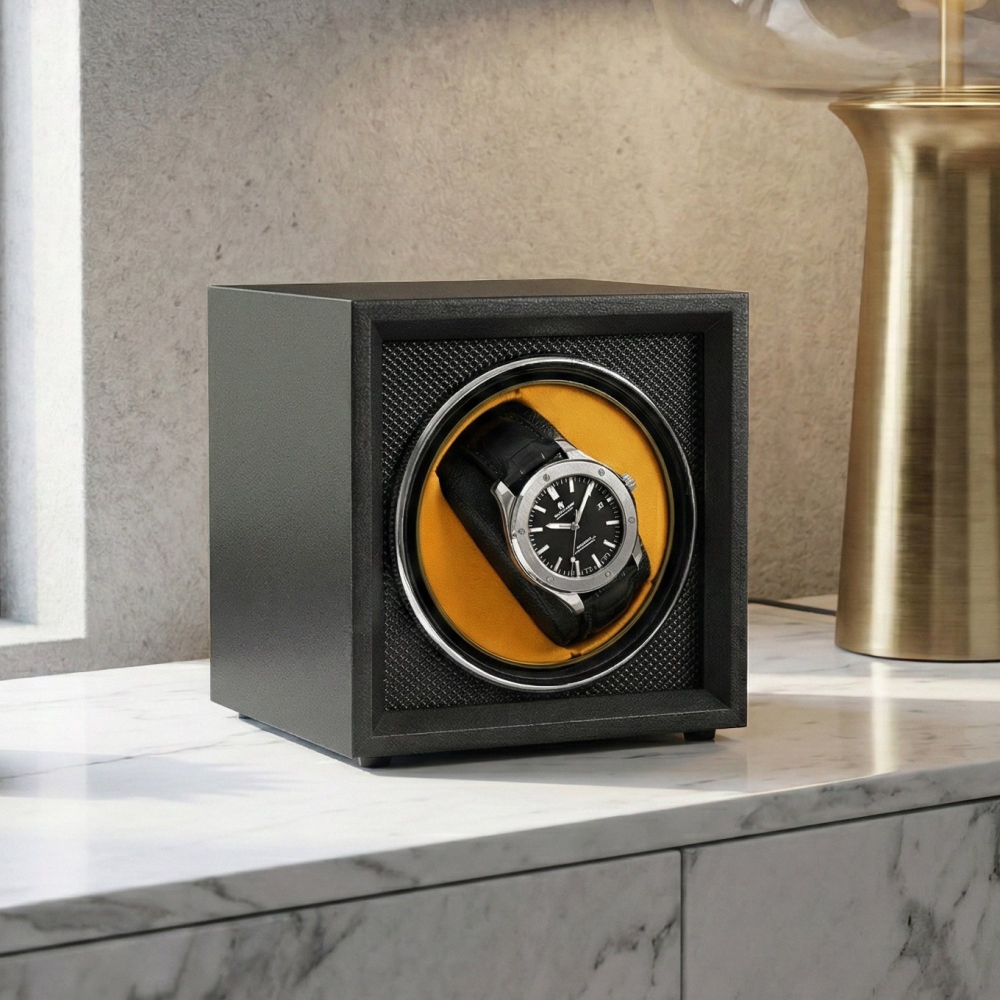 Guardian Single Slot Watch Winder - Noir Vault