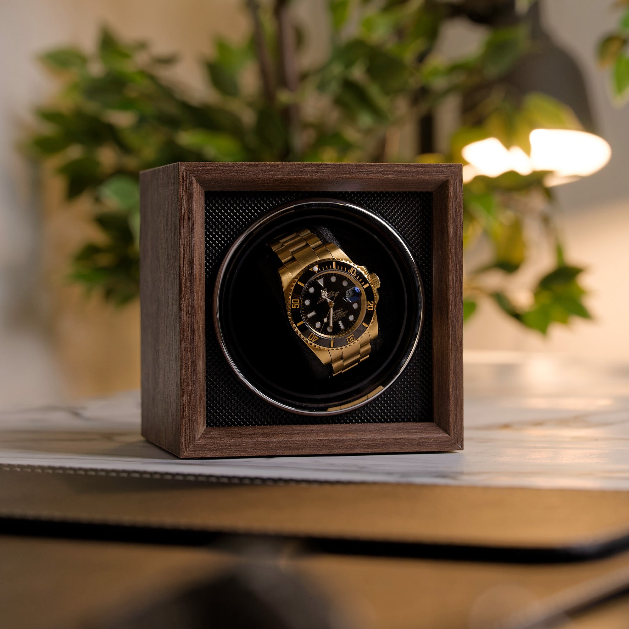 Guardian Single Slot Watch Winder - Mahogany