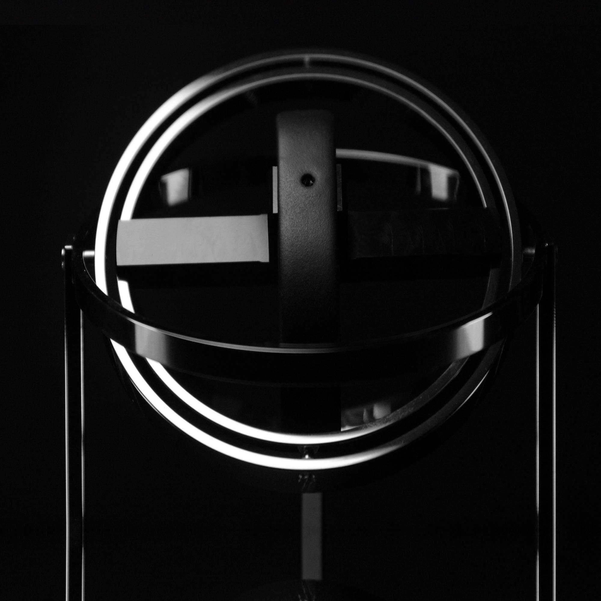 Gyroscope Single Slot Watch Winder - Silver